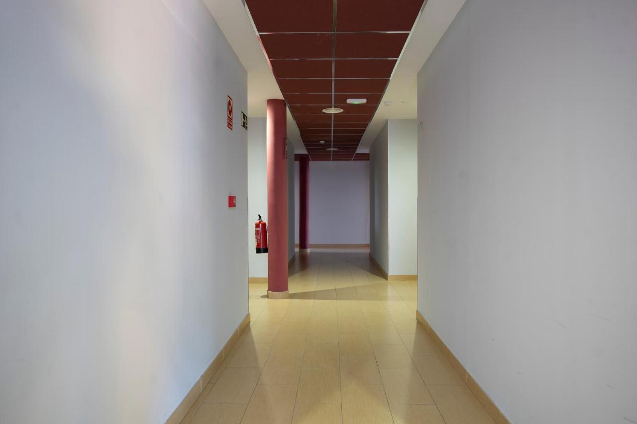 Hotel Los Barruecos By Croma Malpartida de Caceres Ngoại thất bức ảnh